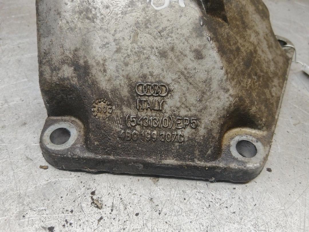 Кронштейн двигателя 6RXTFE Audi A4 купить с доставкой