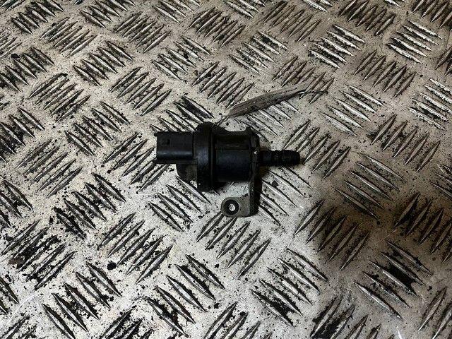 Клапан электромагнитный 0S8V74 Opel Corsa