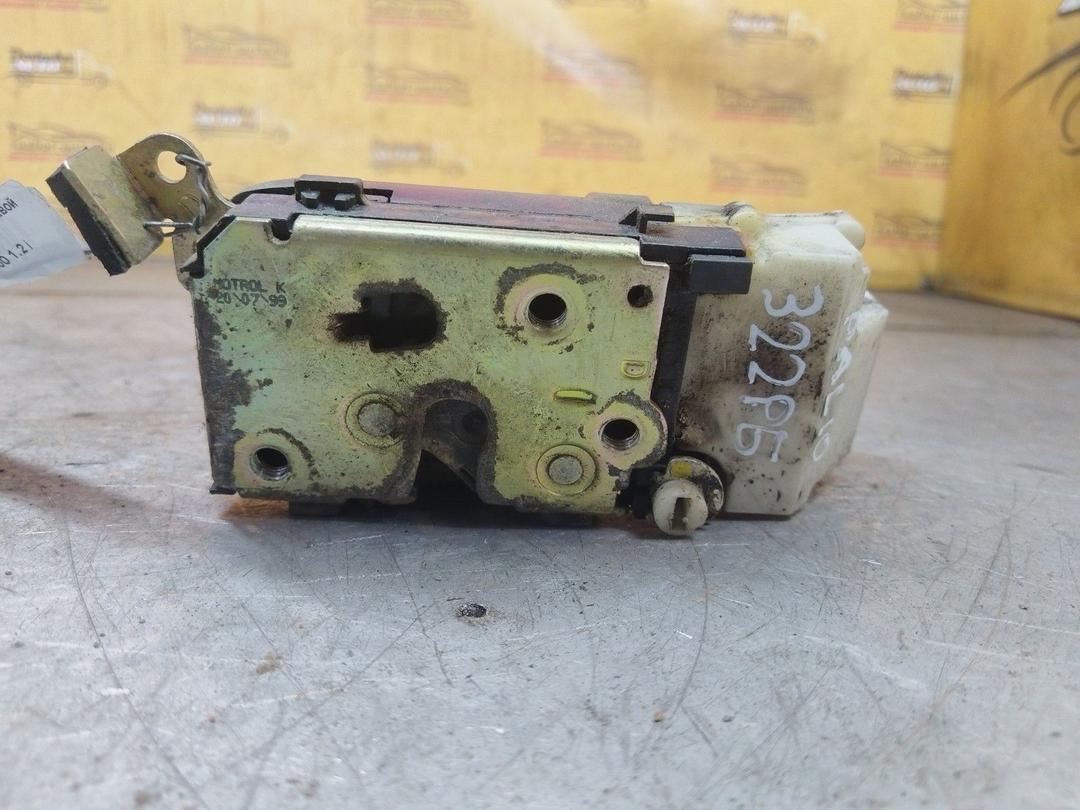 Замок двери задней правой YG0YWW Fiat Palio - Фото 1