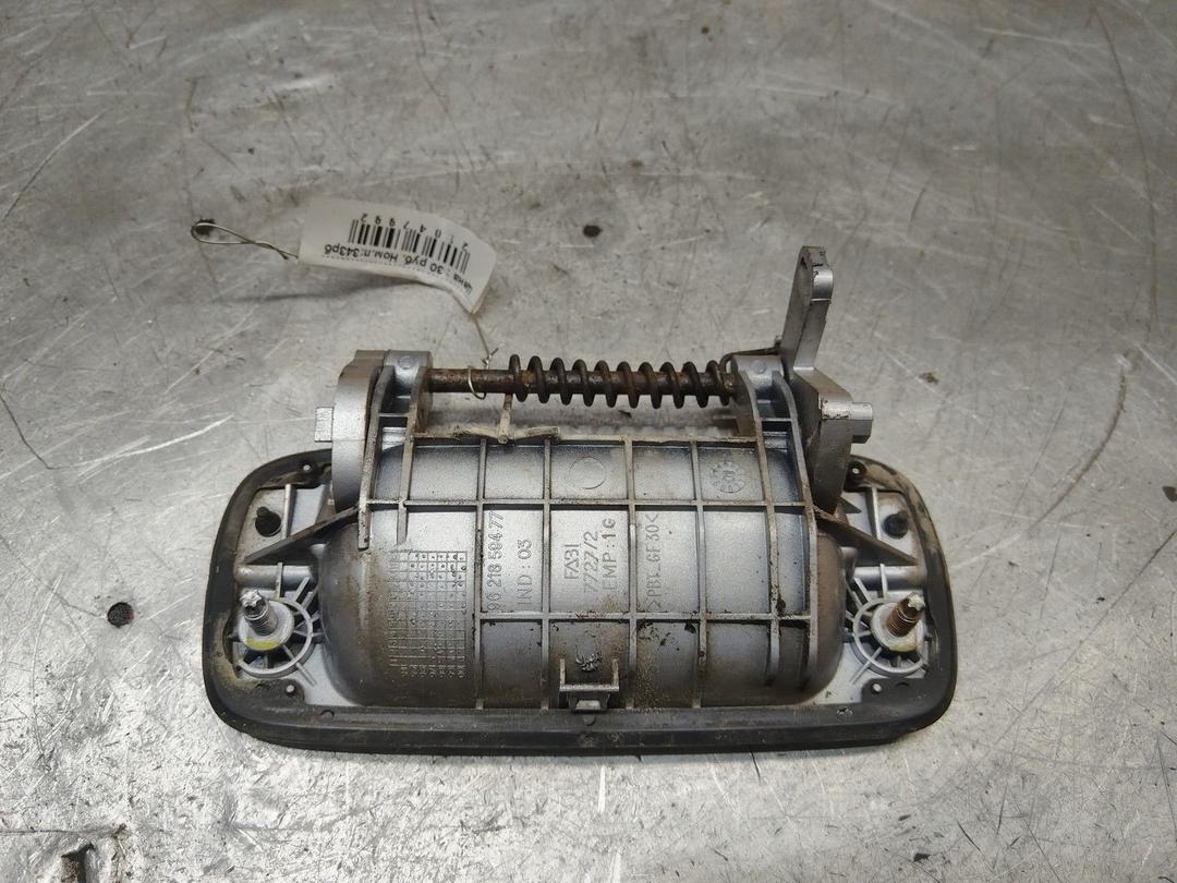 Ручка наружная задняя левая UV4ZR1 Peugeot 406 купить