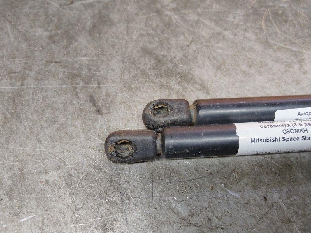 Амортизатор крышки багажника (3-5 двери) C9OMKH Mitsubishi Space Star - Фото 3