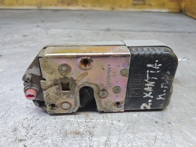 Замок двери задней левой ZQXU5A Citroen Xantia