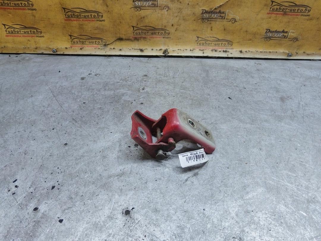 Петля двери передней левой KE8FB6 Citroen C3