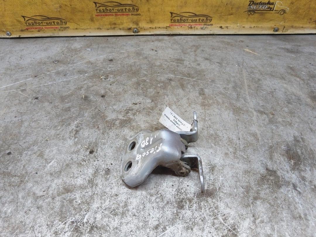 Петля двери задней правой VYPSM2 Ford Fiesta купить с доставкой