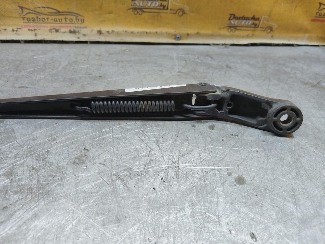 Щеткодержатель (поводок стеклоочистителя, дворник) Y16TL0 Opel Zafira купить с доставкой