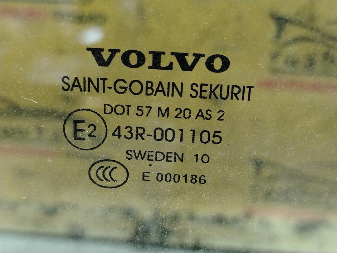 Стекло двери задней левой J8FSHV Volvo V50 - Фото 2