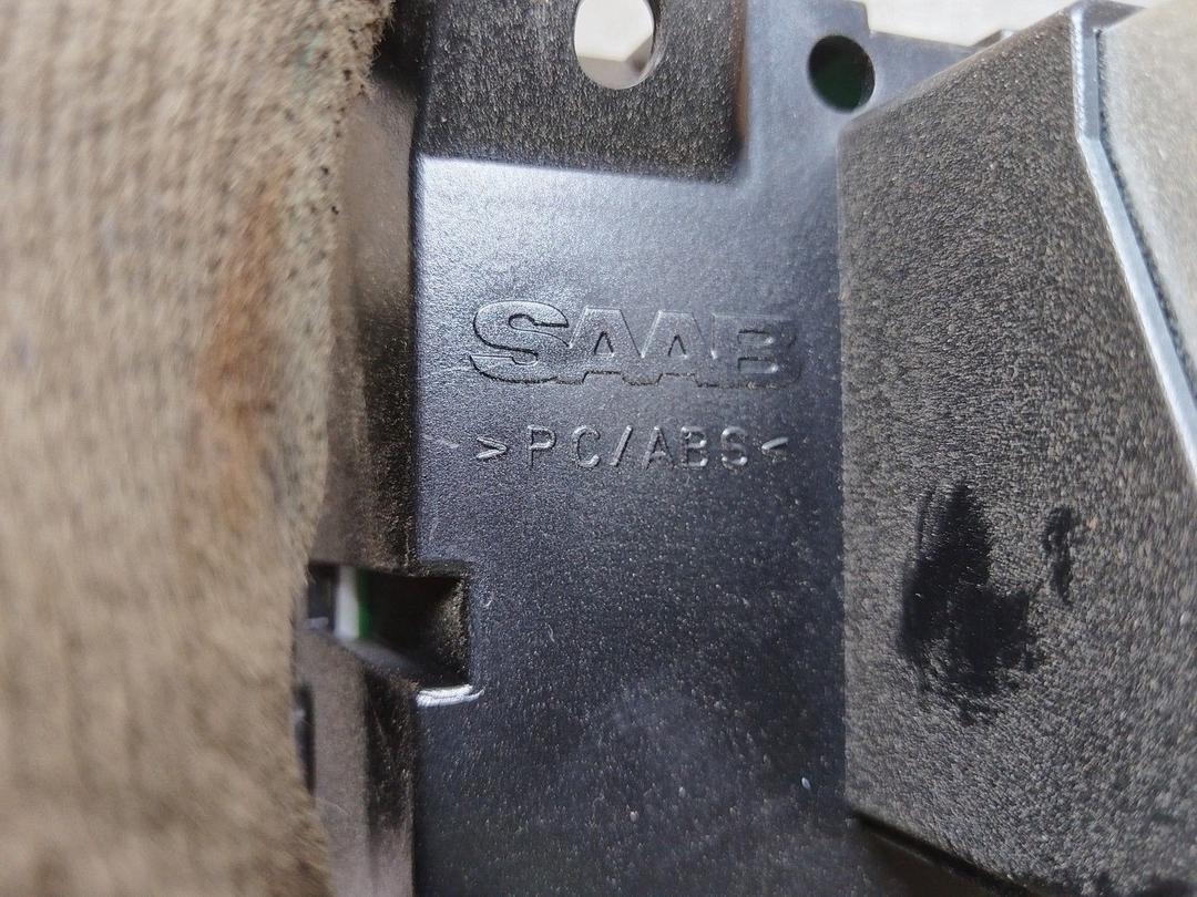 Магнитола Y6VVE0 Saab 9-3 купить с доставкой