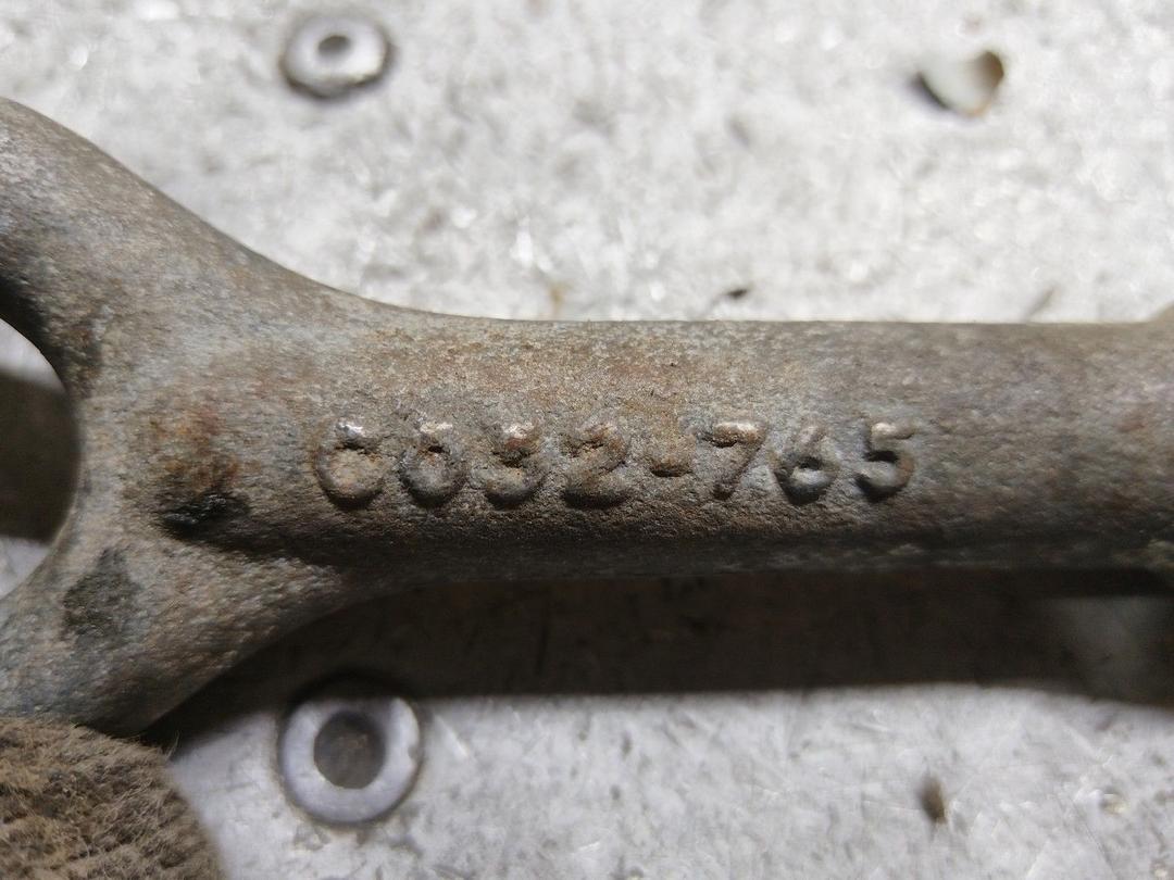 Крюк буксировочный 8Z3ES2 Fiat Punto купить с доставкой