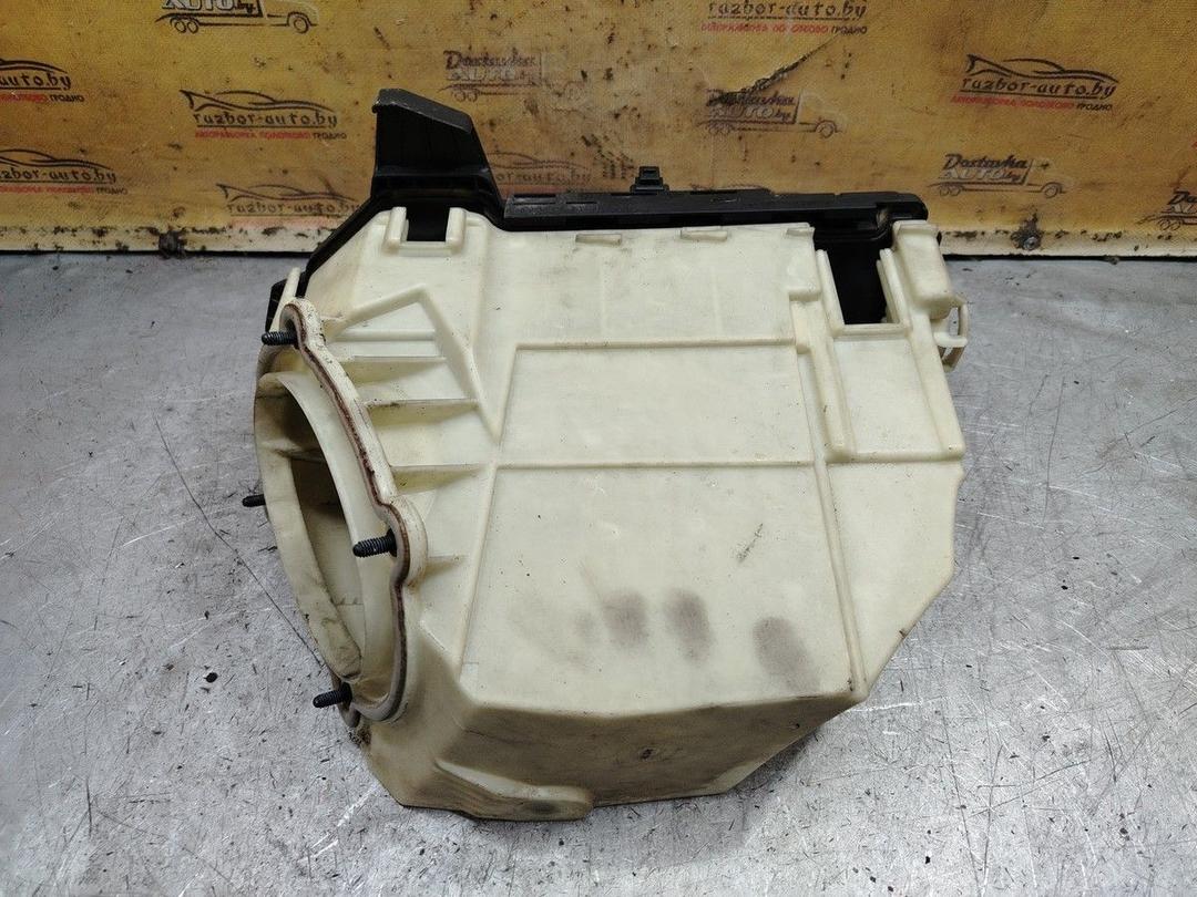 Короб предохранителей Q2RAE4 Mercedes E W211 - Фото 4