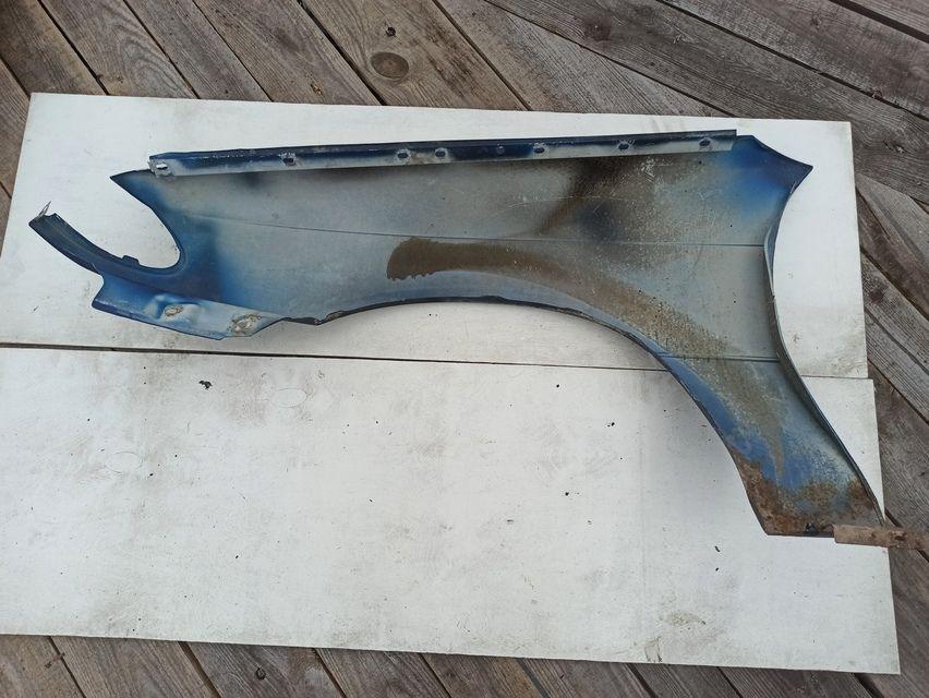 Крыло переднее правое FOFHS4 Opel Astra купить в магазине запчастей бу