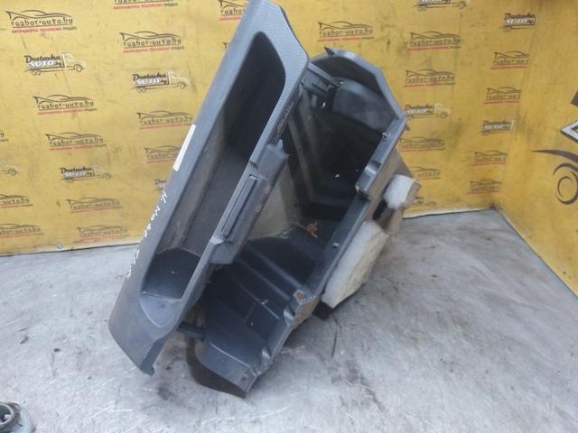 Бардачок SVAMGA Nissan Note купить с доставкой. Огромный выбор салонов. У нас есть практически все.