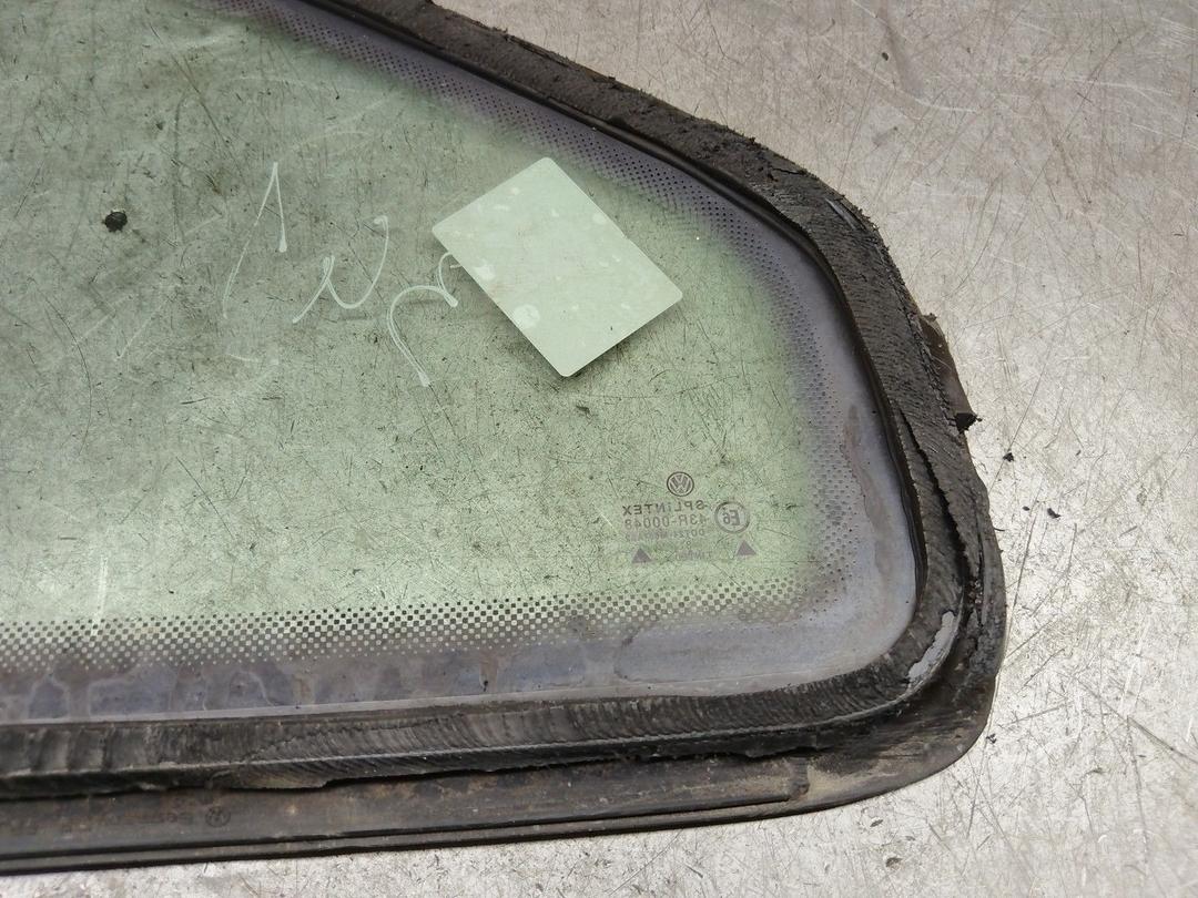 Стекло кузовное боковое правое ZLLUT2 Volkswagen Passat купить с доставкой