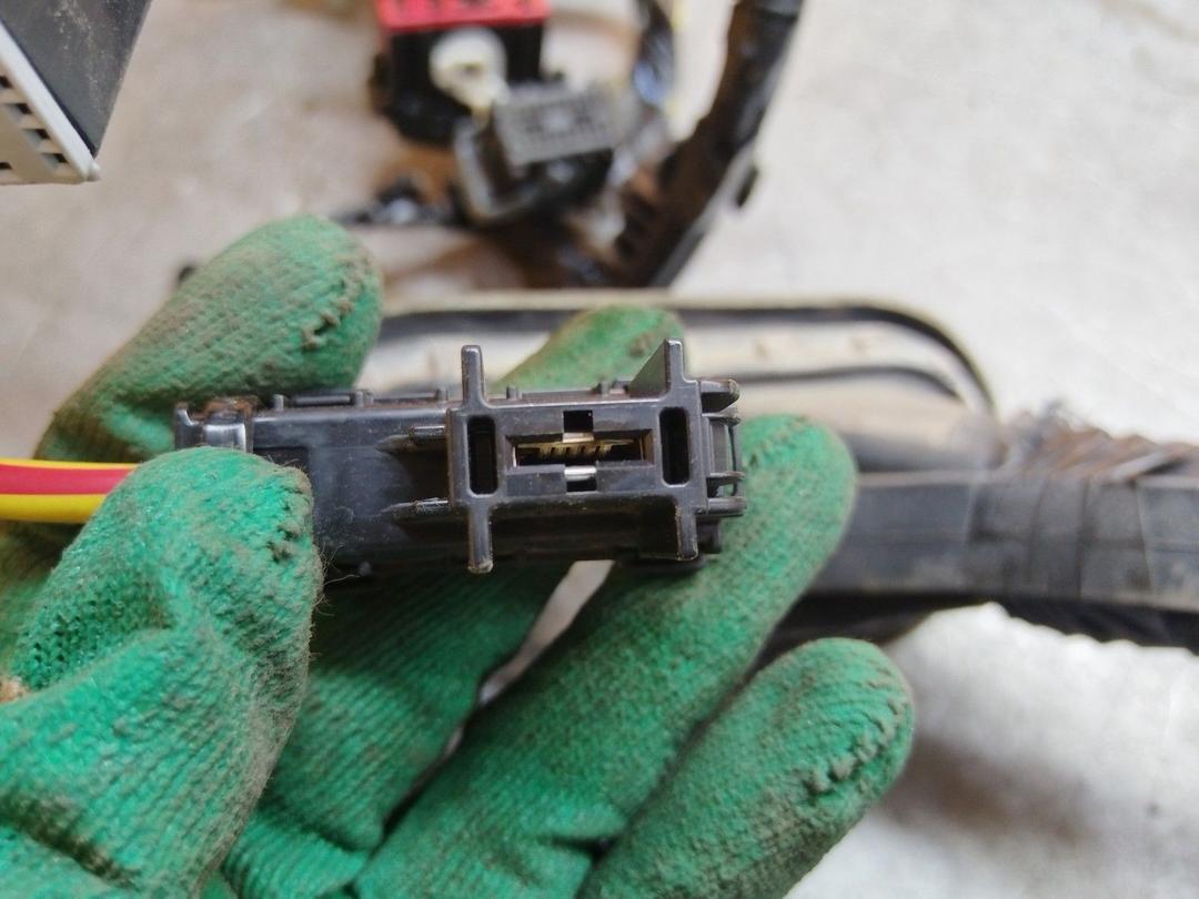 Проводка RTWQ2A Ford Fusion - Фото 8