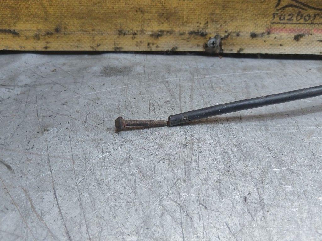 Трос капота V5N67O Opel Astra - Фото 4