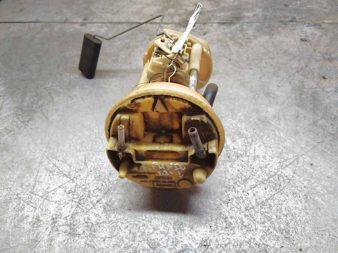 Колба в бак 7U7T0G Fiat Punto - Фото 1