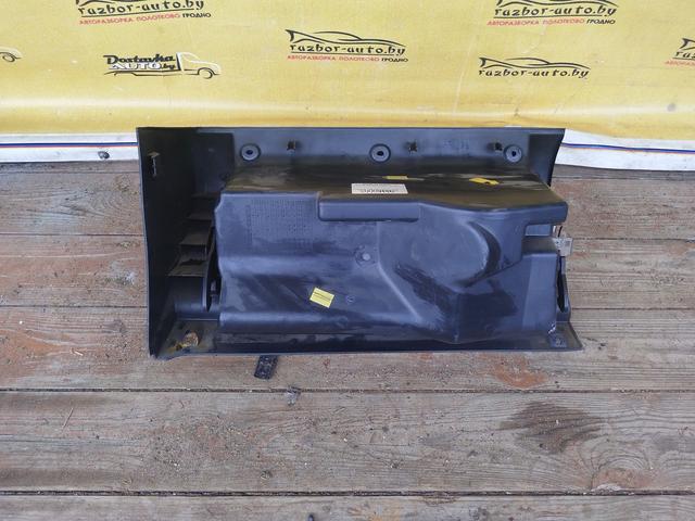 Бардачок YKF0JY Skoda Octavia купить с доставкой. Огромный выбор салонов. У нас есть практически все.