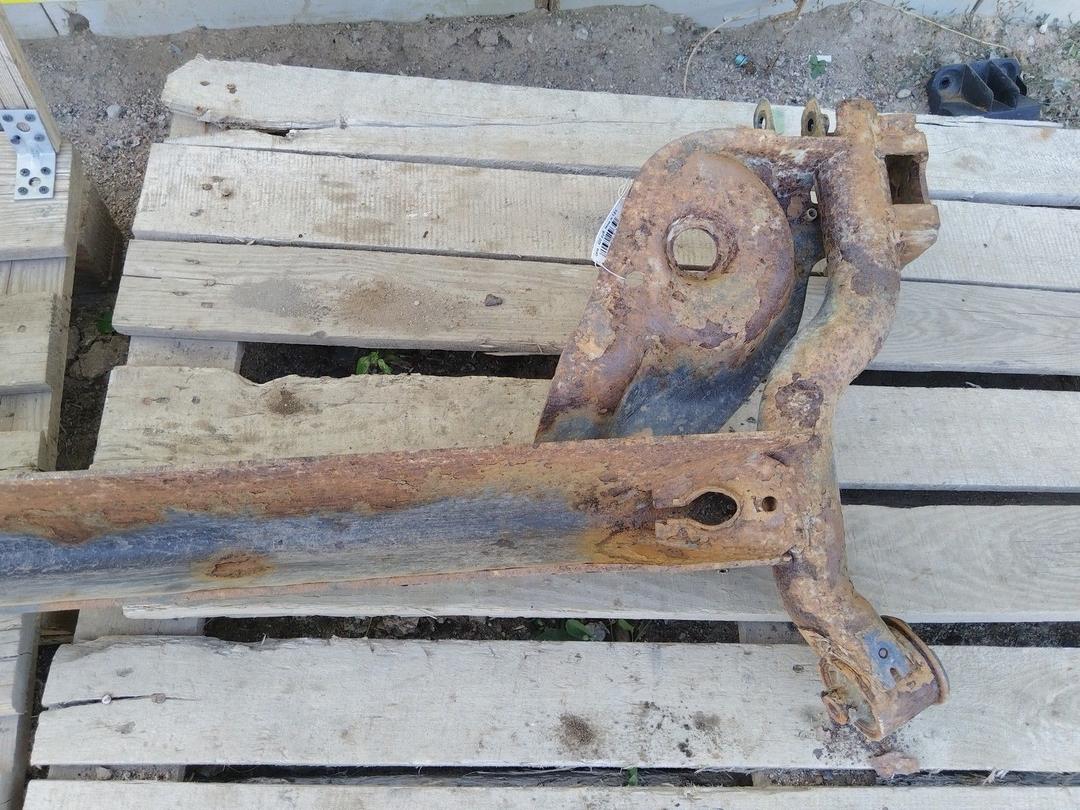 Балка подвески задняя ZYW46L Toyota Aygo undefined