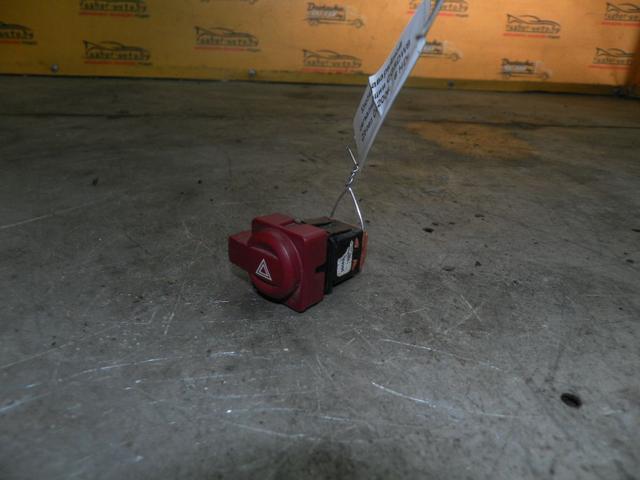 Кнопка аварийной сигнализации CGSDW8 Citroen C4 купить с доставкой