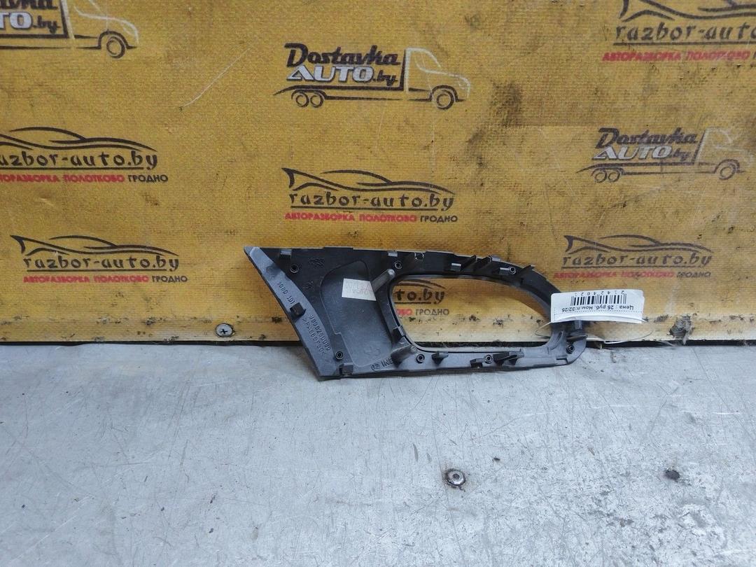 Накладка на ручку двери 8M5RT1 Peugeot 607 купить в магазине запчастей бу