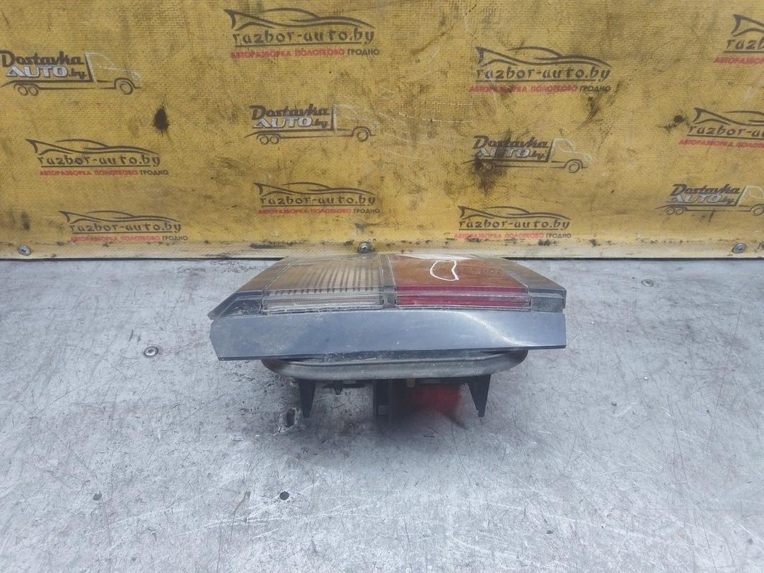 Фонарь крышки багажника правый T486MJ Volkswagen Passat купить в магазине запчастей бу