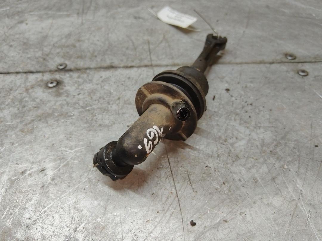 Цилиндр сцепления главный BTHPTH Peugeot 406 купить с доставкой