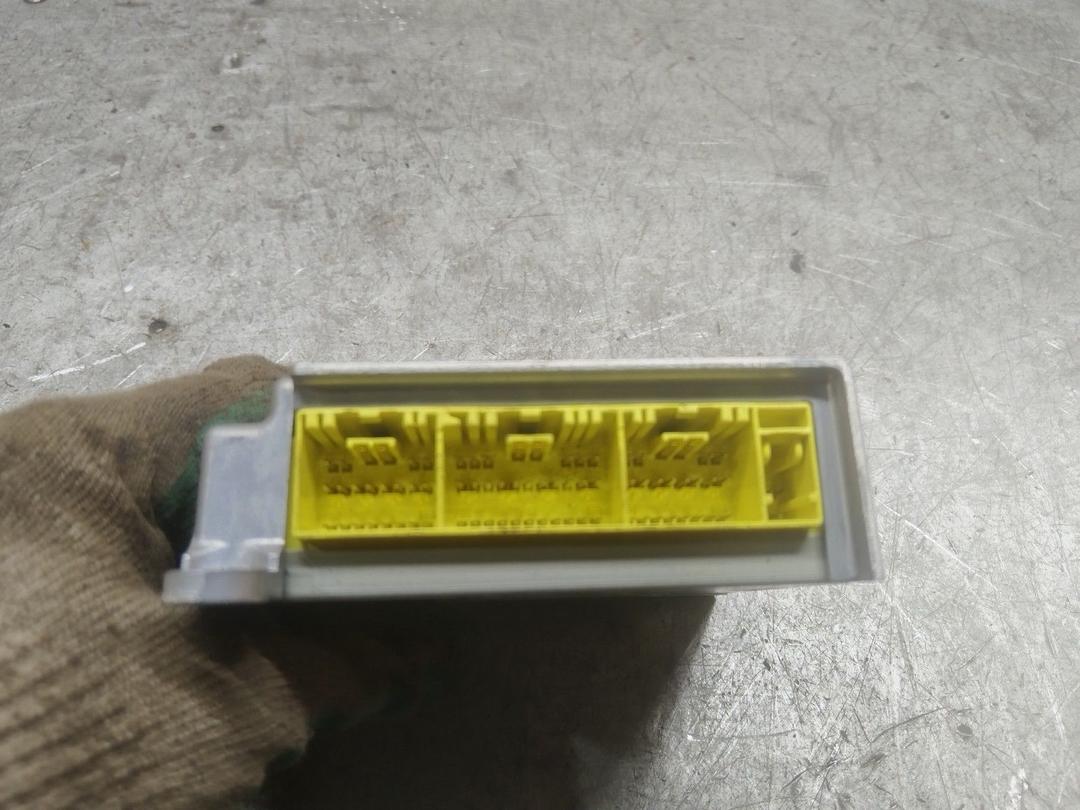 Блок AirBag 9ACPGP Mitsubishi Grandis купить на авторазборке