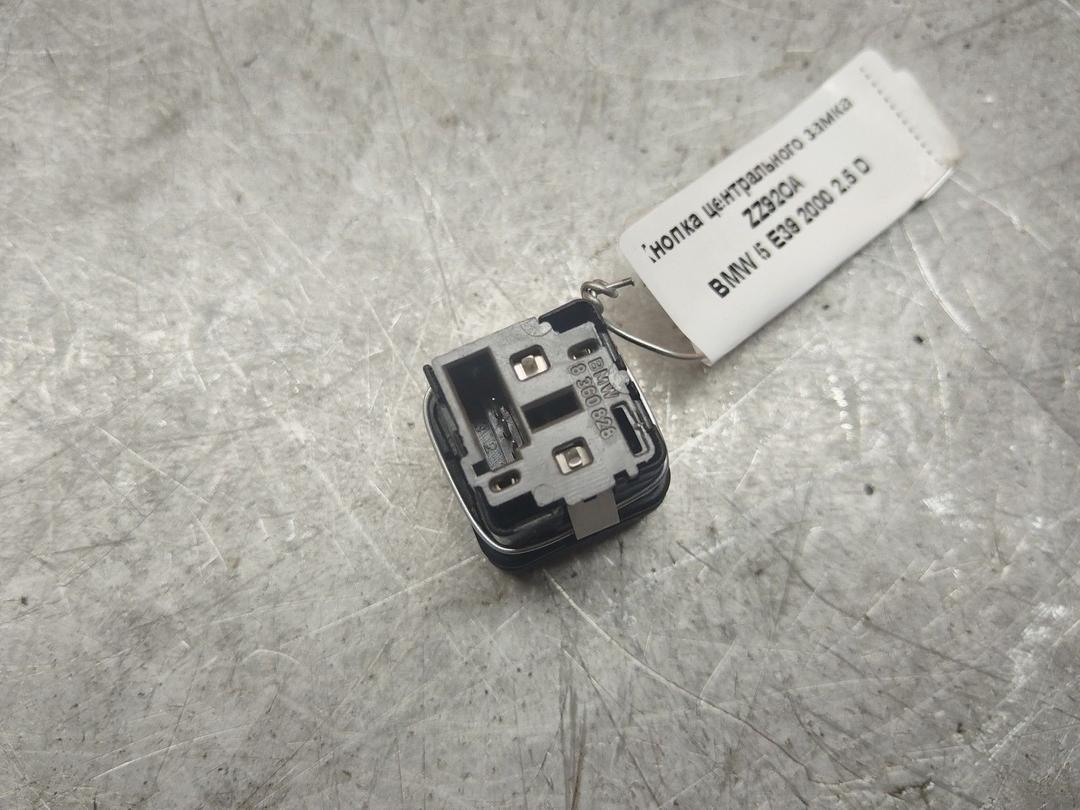 Кнопка центрального замка ZZ92OA BMW 5 E39 - Фото 2