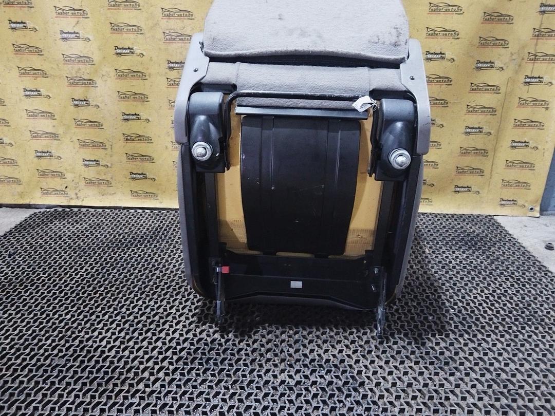 Сиденье заднее U4EBN3 Citroen Xsara Picasso undefined