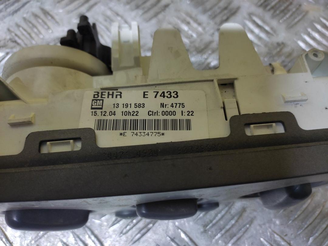 Блок управления печки/климат-контроля 7FUS6J Opel Meriva купить