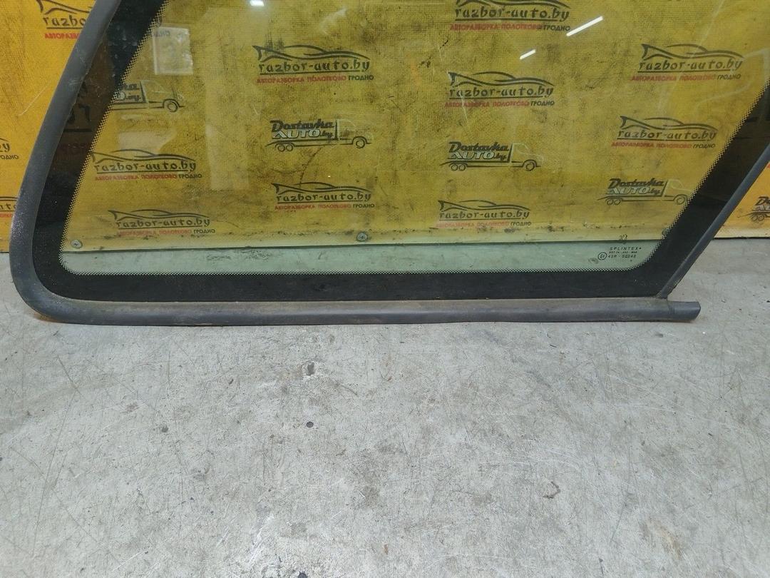Стекло кузовное боковое правое W4UWFW Peugeot 406 купить в магазине запчастей бу