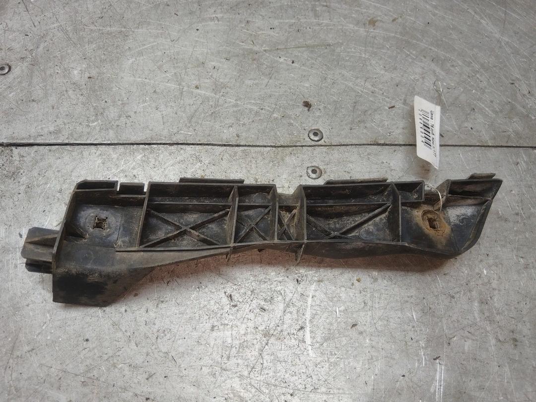 Кронштейн крепления бампера переднего 62E6DV Toyota Avensis купить с доставкой