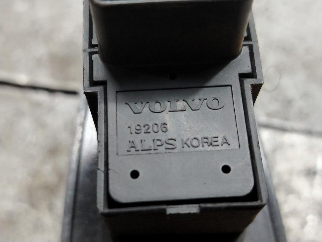 Кнопка стеклоподъемника заднего левого 4QJY2U Volvo V40 - Фото 6