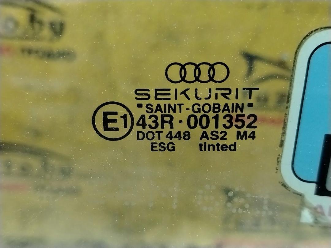 Стекло двери передней правой C9O2BR Audi A4 - Фото 2