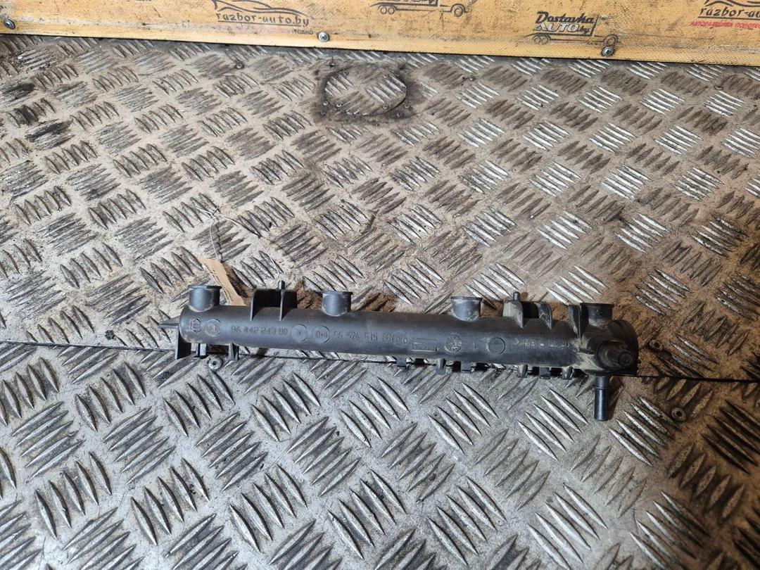 Топливная рампа BT7IXY Citroen C4 купить