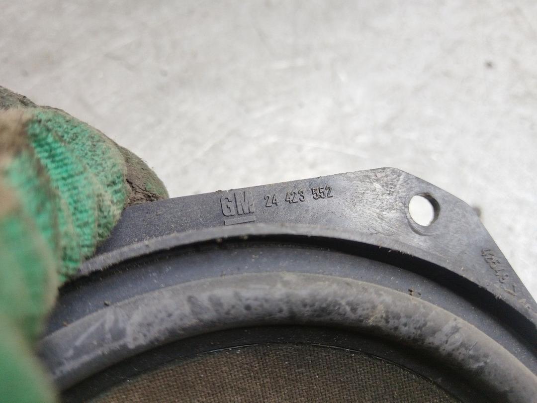 Динамик двери задней правой P3LR10 Opel Vectra купить на авторазборке