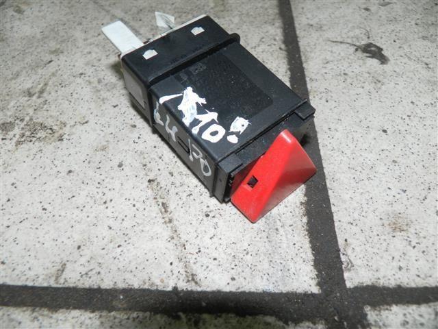 Кнопка аварийной сигнализации B0A4A7 Volkswagen Lupo