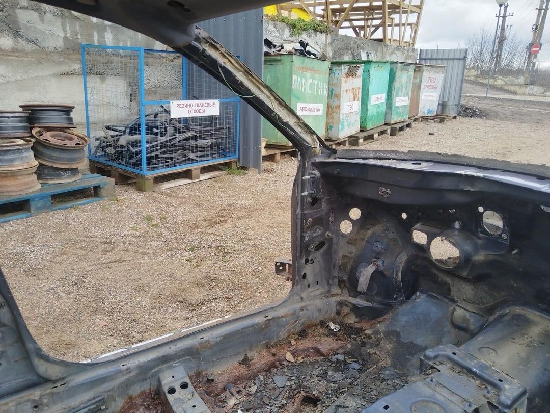 Стойка кузовная передняя левая TRWR01 Audi A4 купить с доставкой