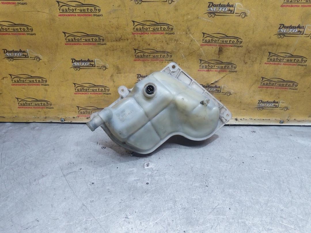 Бачок расширительный 559KW5 Audi A4 купить на авторазборке