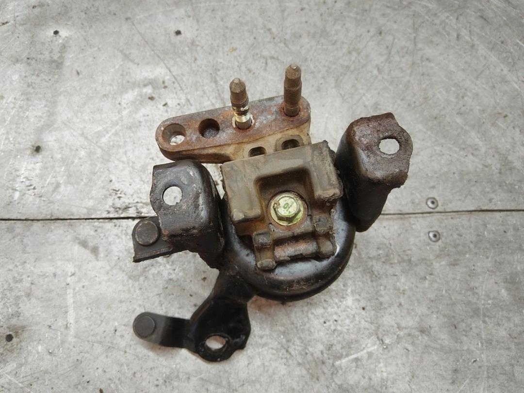 Подушка крепления двигателя TSB6TM Toyota Avensis - Фото 3