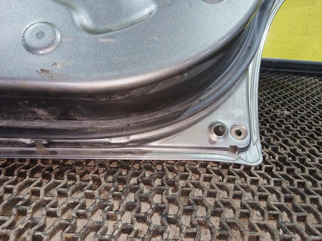 Дверь задняя правая DF003K Kia Sorento undefined