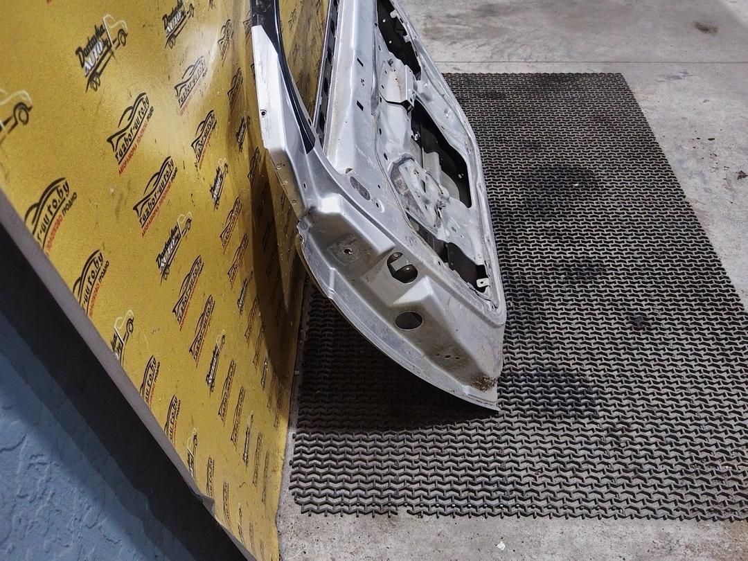 Дверь передняя правая W24DQU Citroen C5 купить с доставкой. Огромный выбор запчастей и марок авто. У нас есть практически все.