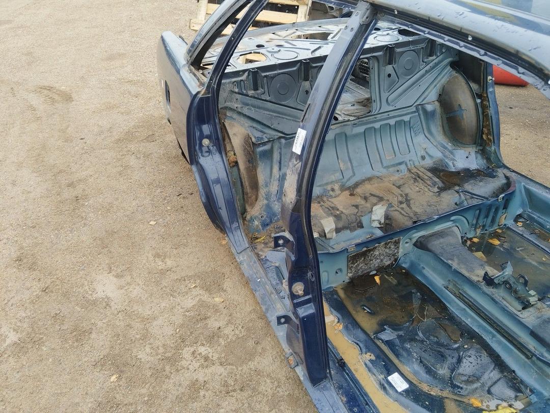 Стойка кузовная центральная правая C4R0L0 Audi 100 купить на авторазборке