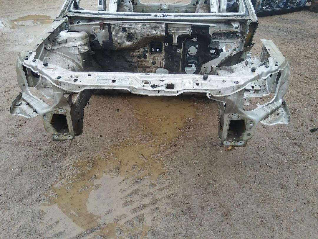 Передняя панель крепления облицовки (телевизор) AFS75R Opel Vectra купить