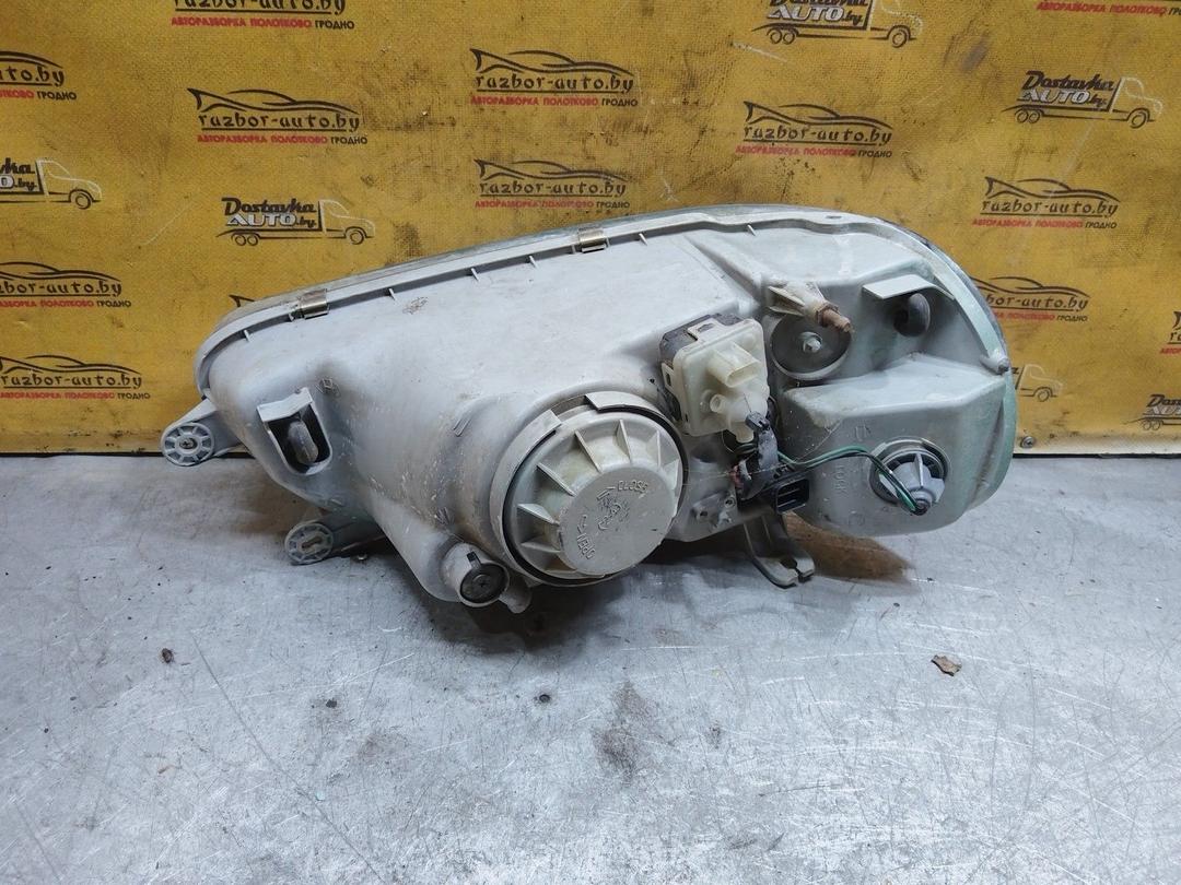 Фара левая WLGMIX Kia Carnival undefined