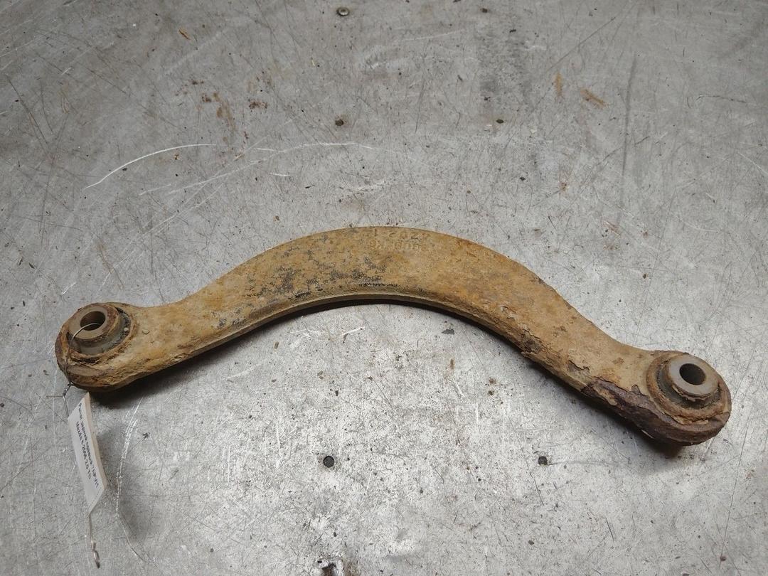 Рычаг задний правый 7APVI1 Mazda 6