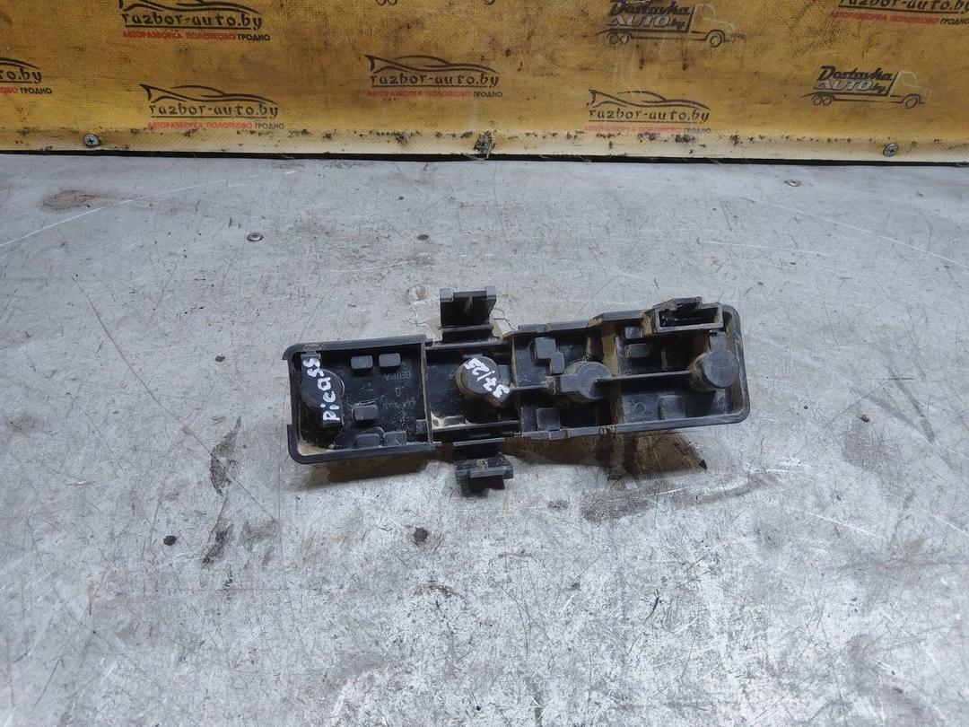 Панель (плата) фонаря заднего правого D3XKPV Citroen Xsara Picasso купить с доставкой