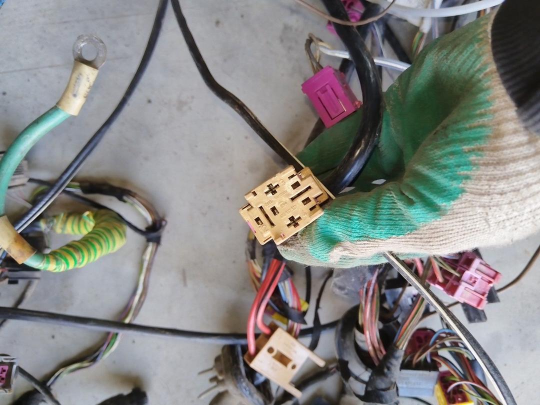 Проводка C2G3QW Audi A4 undefined