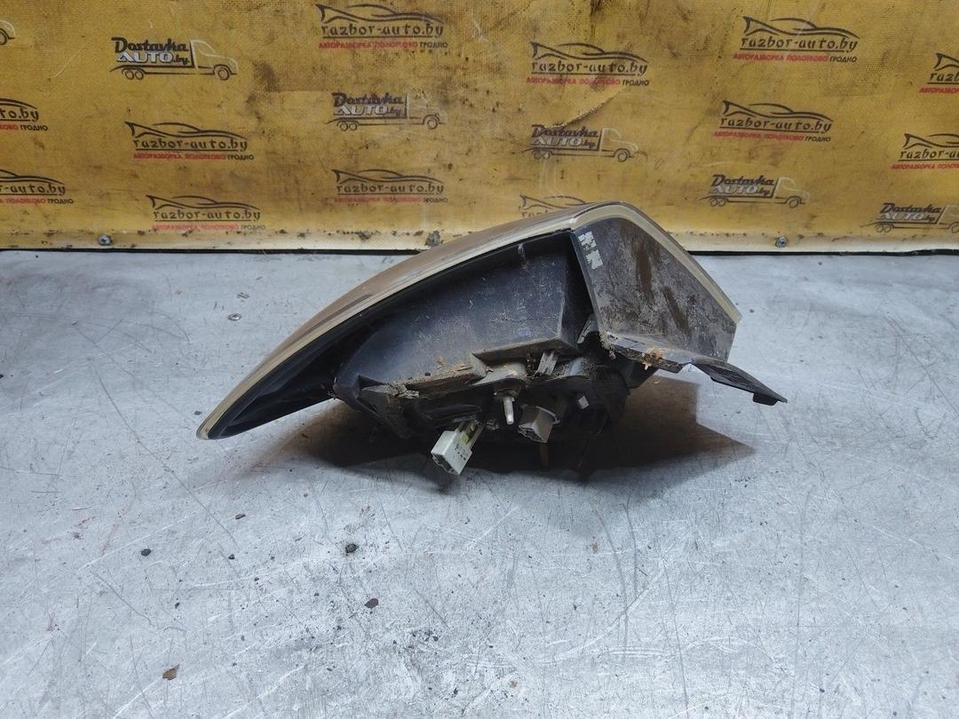 Фонарь задний правый 5V5H74 Mazda 3 купить на авторазборке