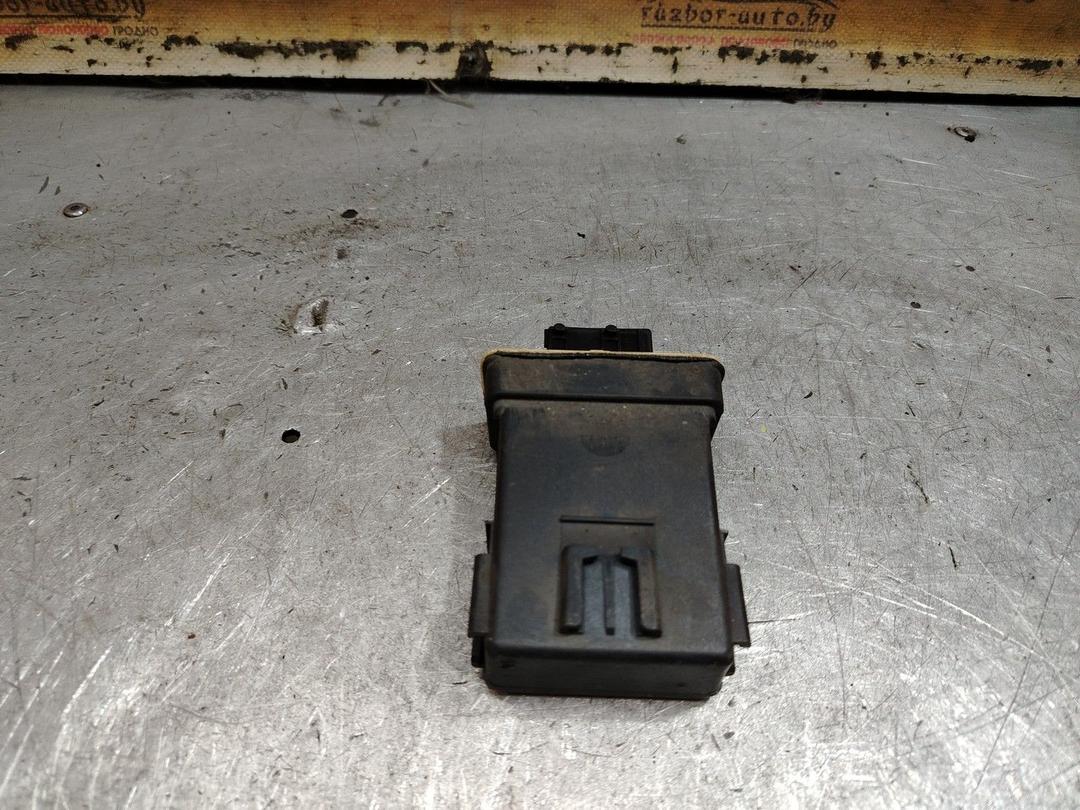 Реле вентилятора CVUOOK Peugeot 605 - Фото 3