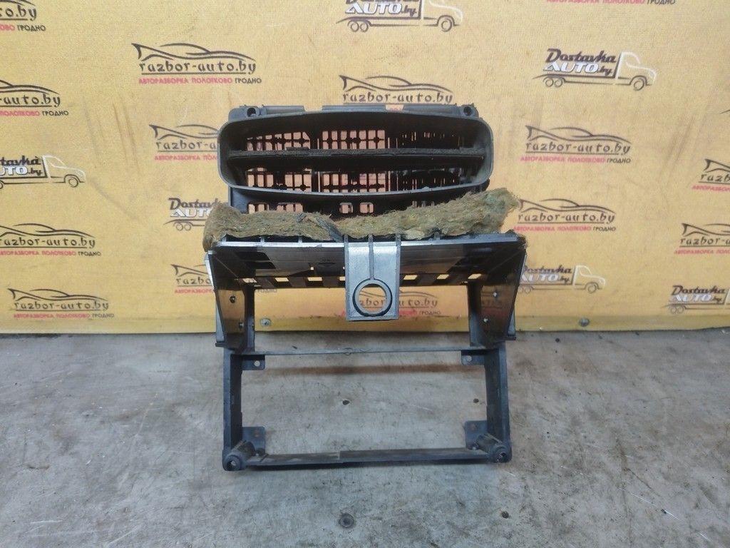 Рамка под магнитолу M1CBNN Audi 80 - Фото 4